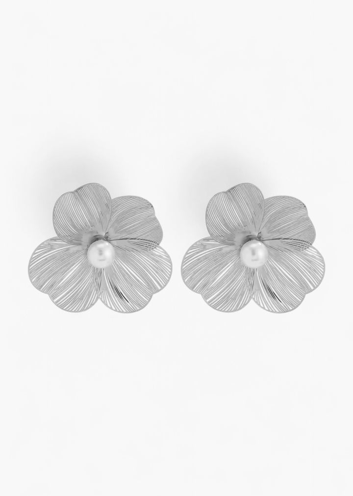 3D Floral Stud Earrings