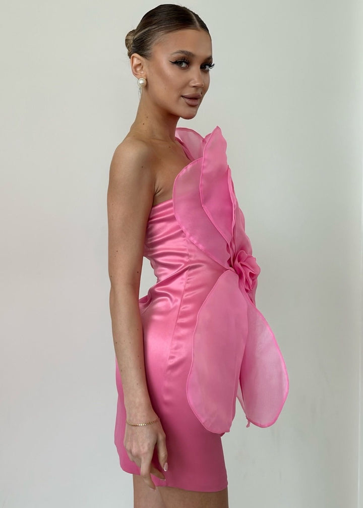 One Shoulder Big Flower Detail Mini Dress