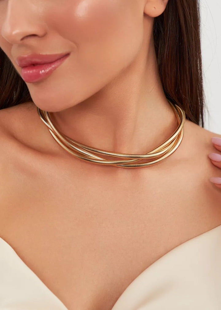 Intertwined Design Metal Choker Necklace