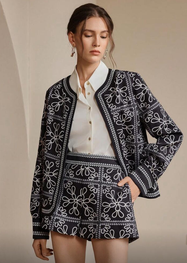 Embroidered Pattern Collarless Jacket Shorts Set