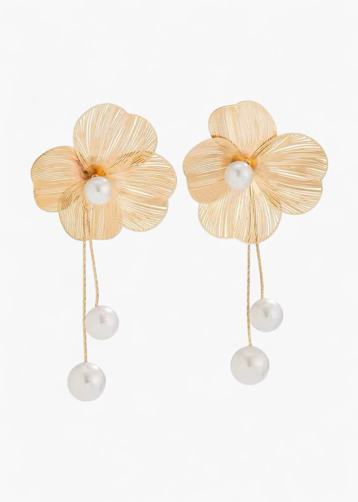 3D Floral Pearl Decor Drop Earrings