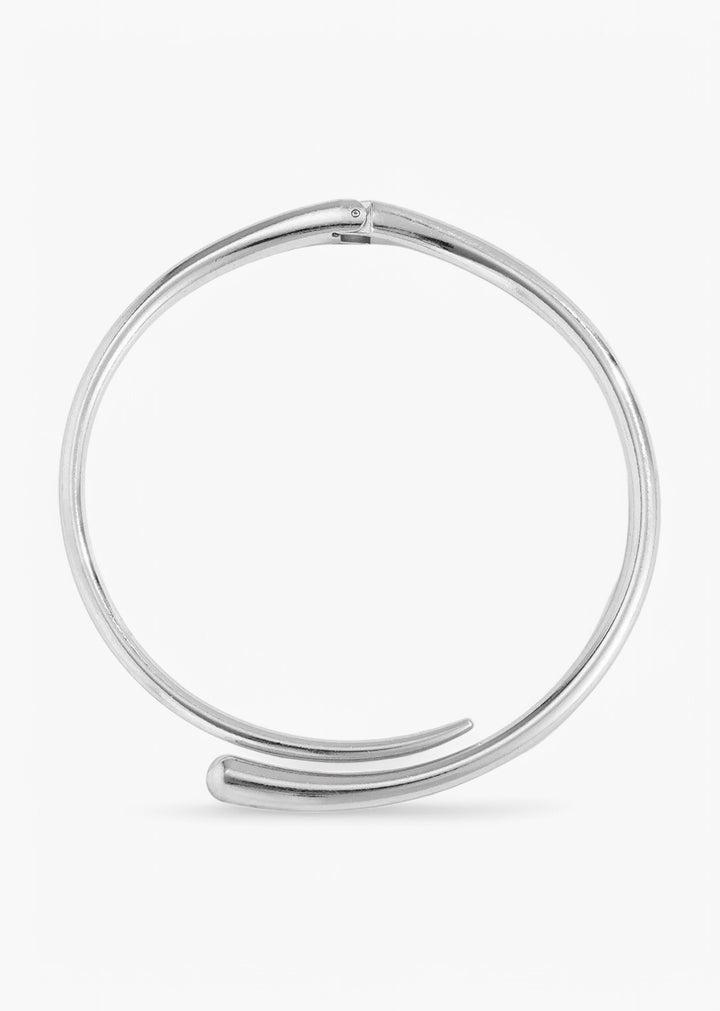 Metallic Asymmetrical Round Neck Choker