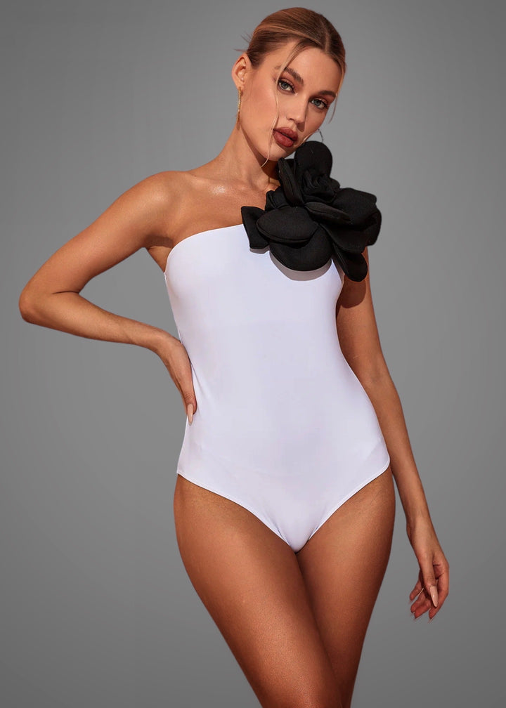 3D Flower Decor One-Shoulder Swimsuit