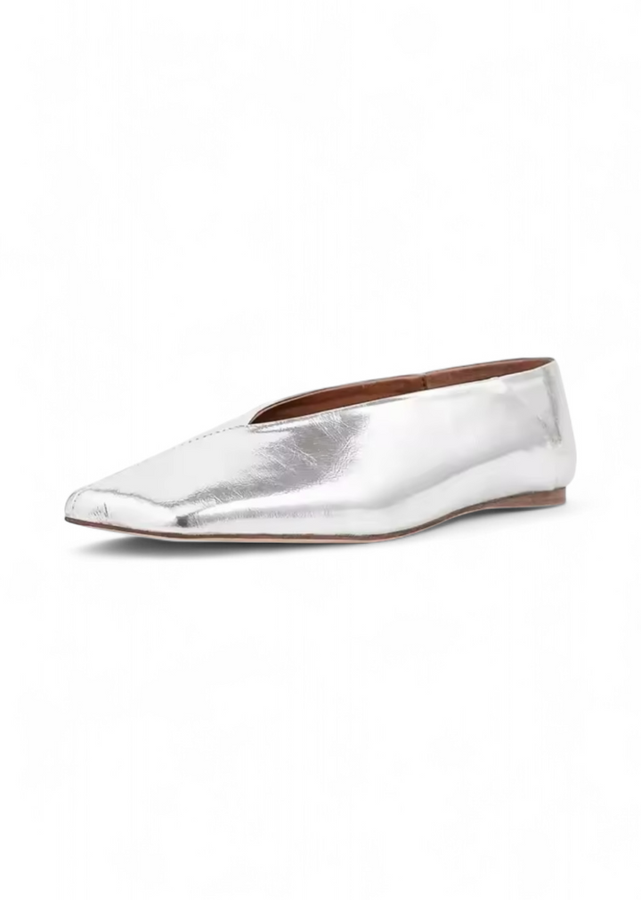 Square Toe V-Cut Slip-On Flats