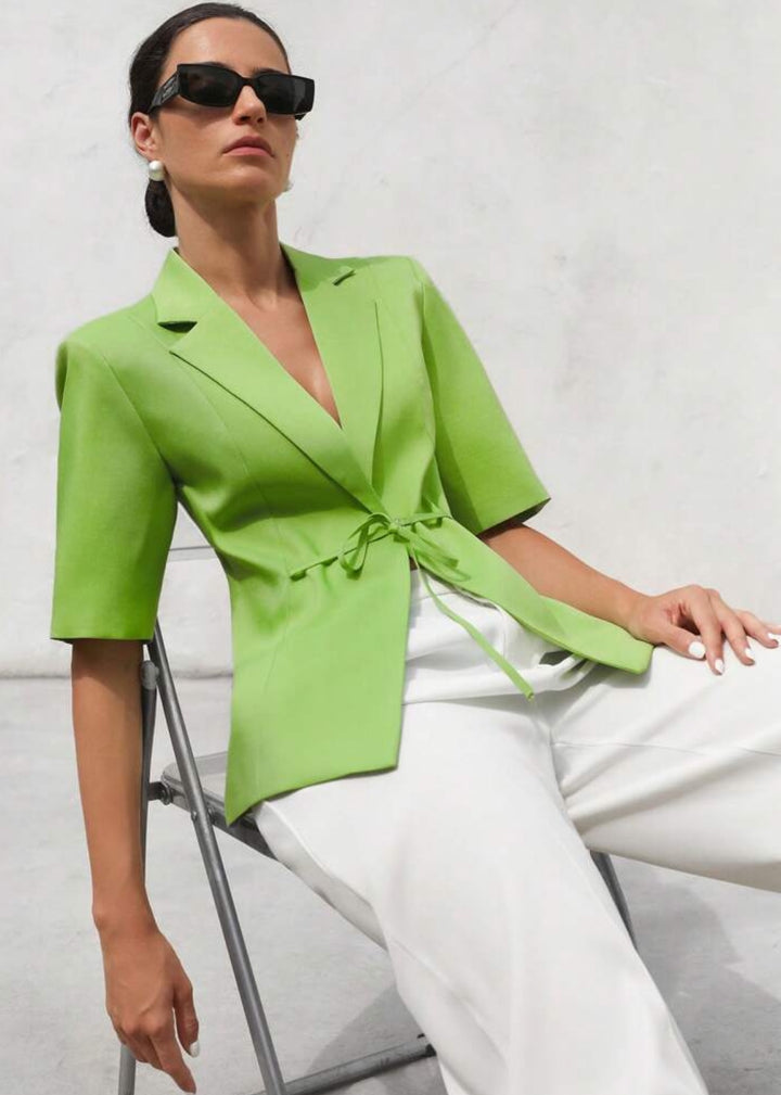 Lapel Neck Short Sleeve Tie Blazer