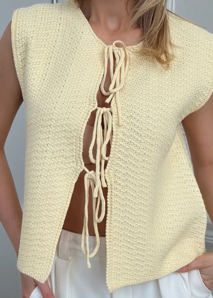 Front Tie Vest Center Placket Seed Stitch