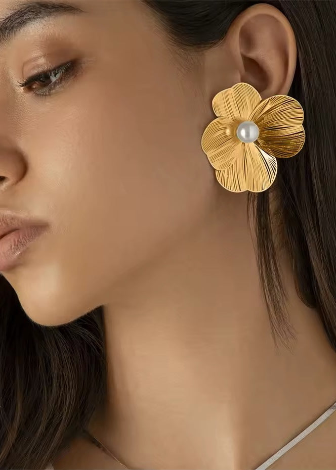 3D Floral Stud Earrings