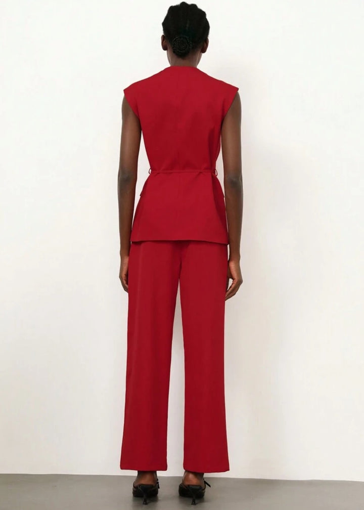 Sleeveless V-Neck Pocket Belted Vest