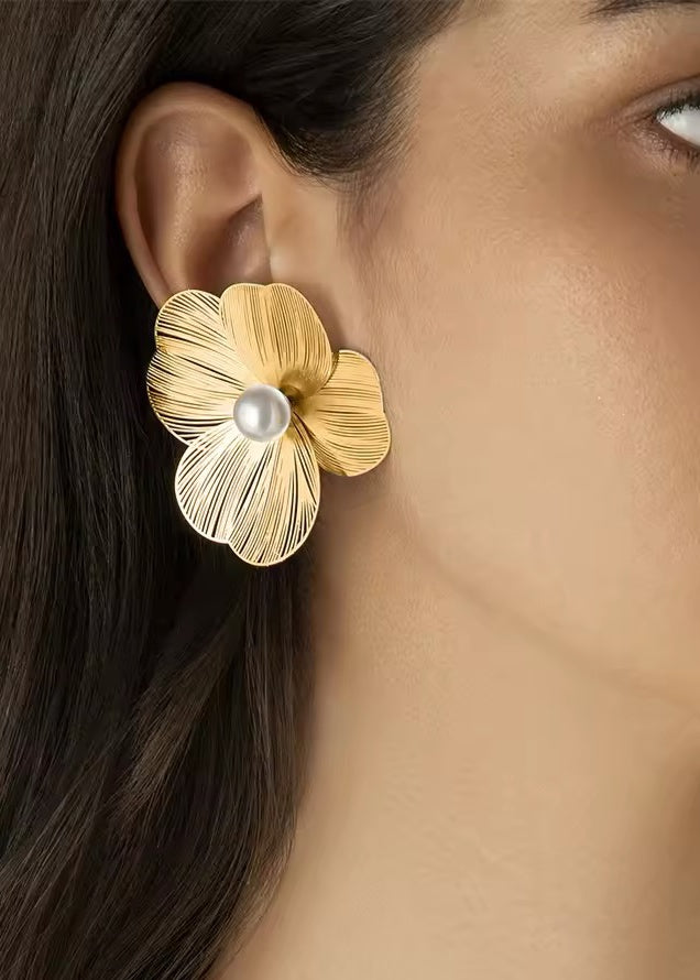 3D Floral Stud Earrings